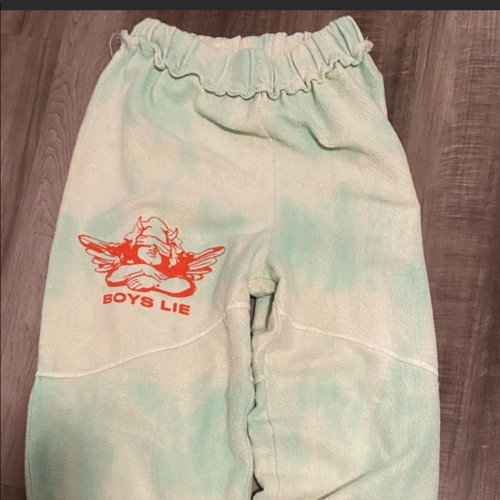 boys lie i thought the world of you sweatpants